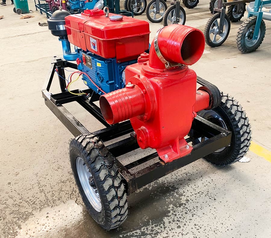 农用小型自吸泵泵车2